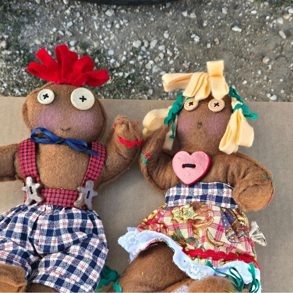 Handmade Felt Gingerbread Man & Woman – Vintage, Medium Size, Cute Set